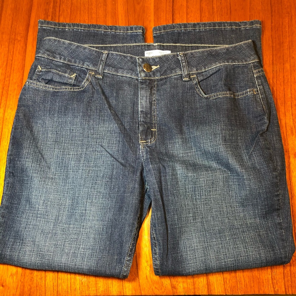 Riders by Lee mid rise boot cut jeans